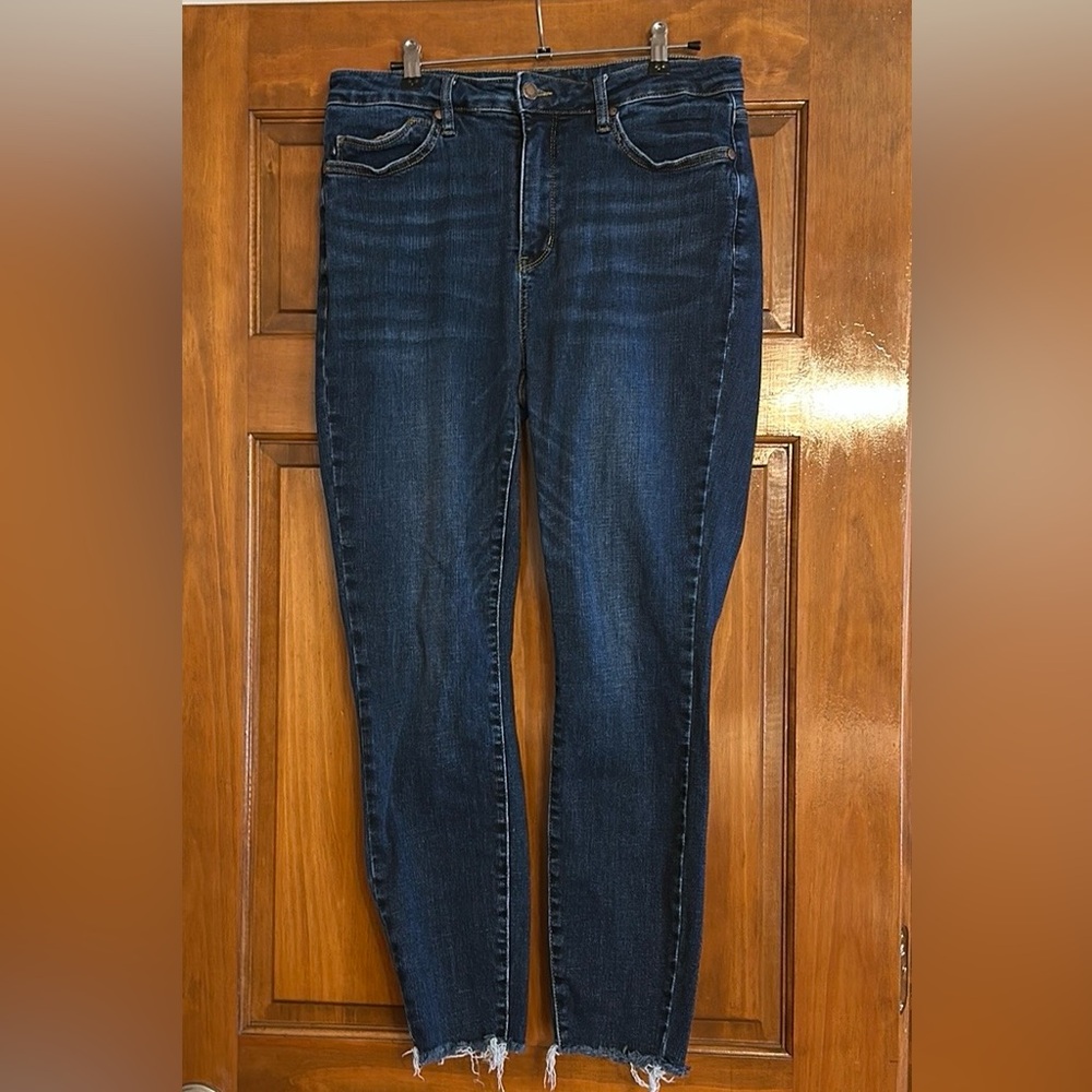 Judy Blue Trifecta Tummy Control Butt Lifting Jeans